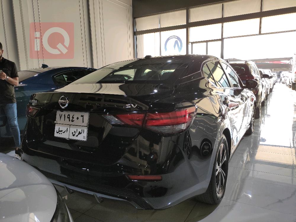 نیسان سێنترا